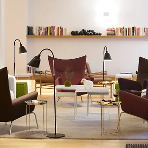 9hotel Republique Hotel Parijs